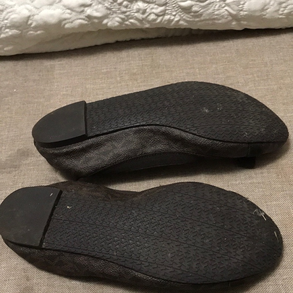 Michael Kors Flat - Picture 3 of 3